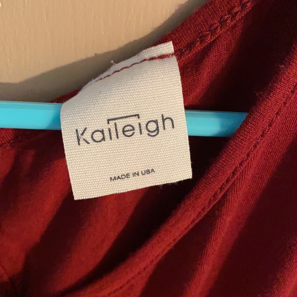 Red romper - Picture 3 of 6